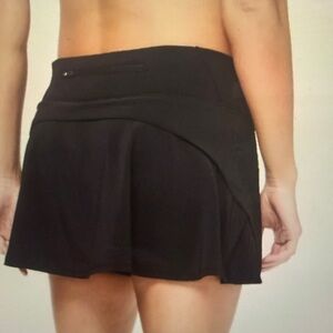 Lululemon Black Play off the Pleats Skirt